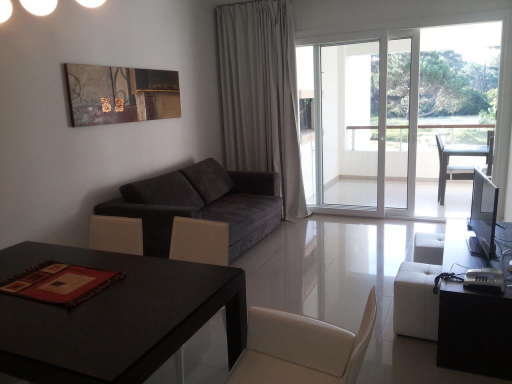 Apartments Greenpark 蓬塔巴雷纳 客房 照片